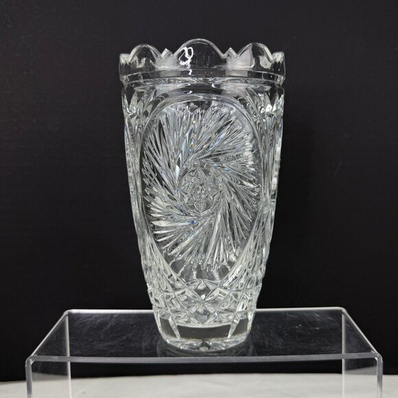 Other - Vintage Lead Crystal Glass Vase Whirling Pinwheel Star